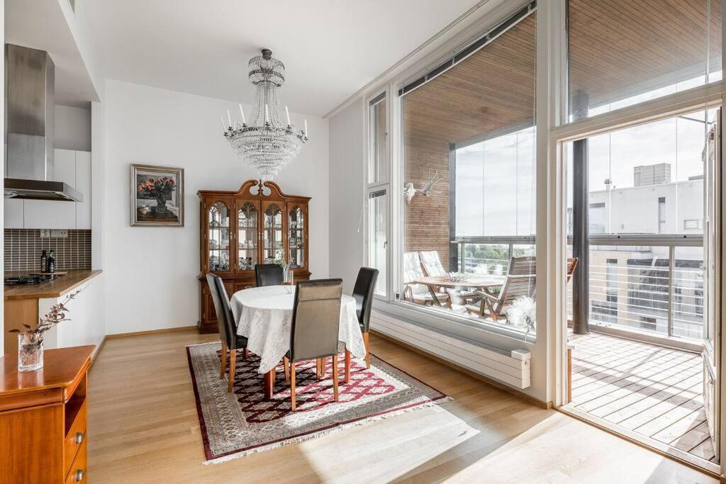 Spacious Home With Four Terrace, Sauna, Sea View Ελσίνκι Εξωτερικό φωτογραφία