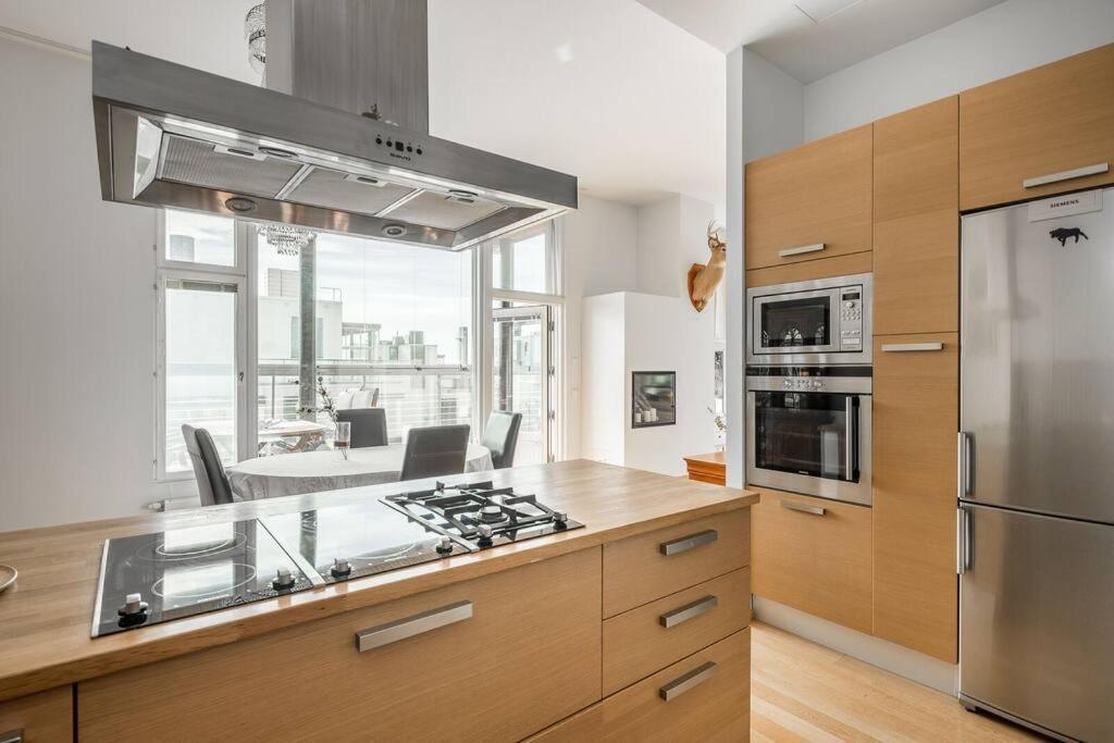 Spacious Home With Four Terrace, Sauna, Sea View Ελσίνκι Εξωτερικό φωτογραφία