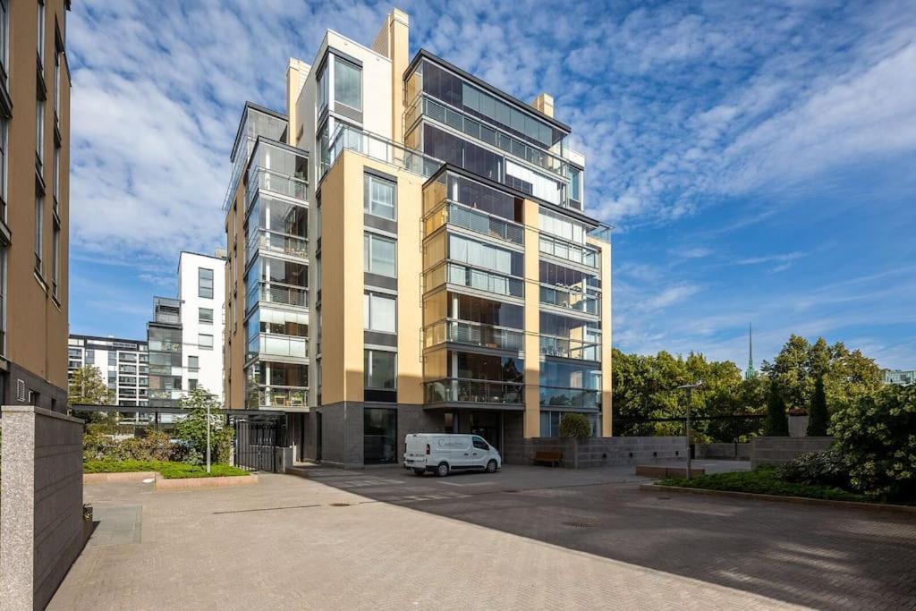 Spacious Home With Four Terrace, Sauna, Sea View Ελσίνκι Εξωτερικό φωτογραφία