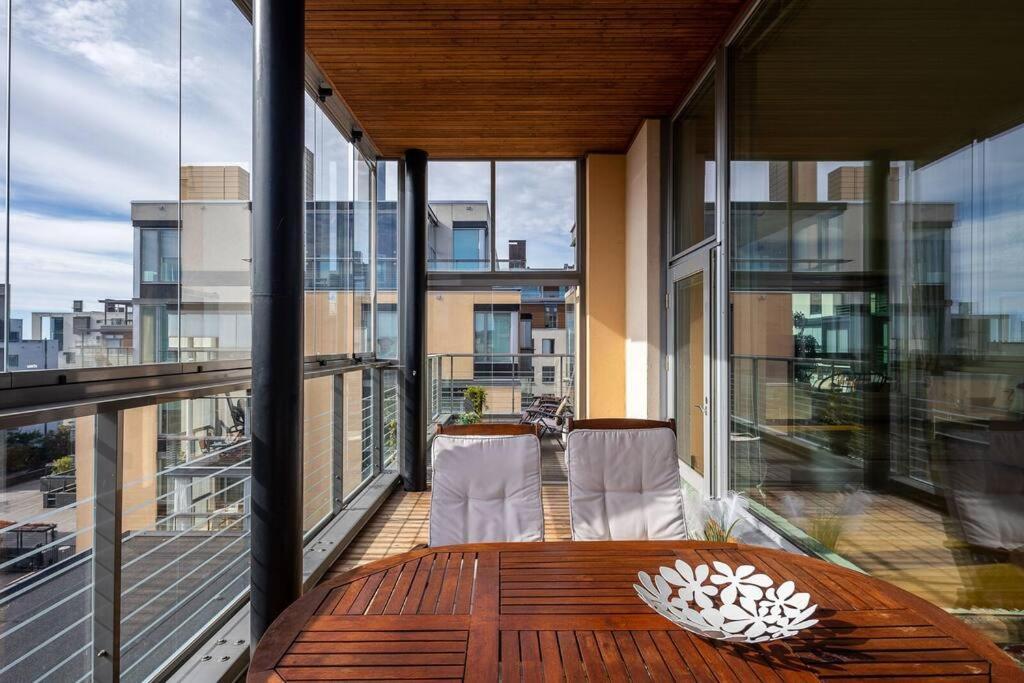 Spacious Home With Four Terrace, Sauna, Sea View Ελσίνκι Εξωτερικό φωτογραφία